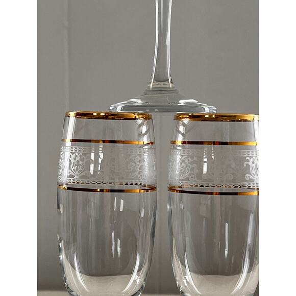 Paloma 24k Gold Crystal Stemware, hand decorated flutes, Set of 4 in box - Picture 5 of 6